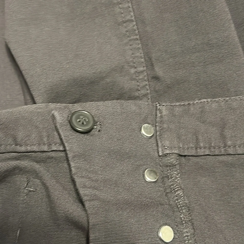 The Limited Pencil Skirt with Front Button Up Closure and Pockets Size 12 in GUC